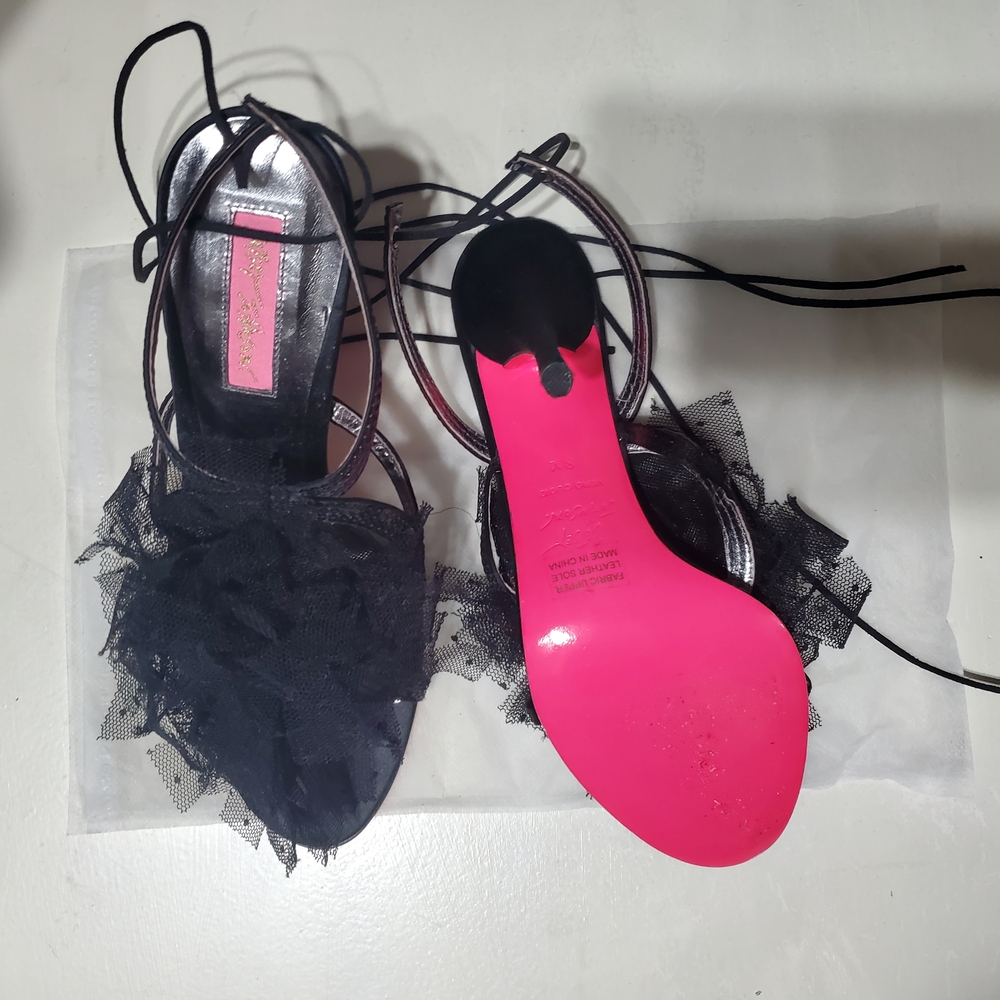 Elegant Black Women's Shoes